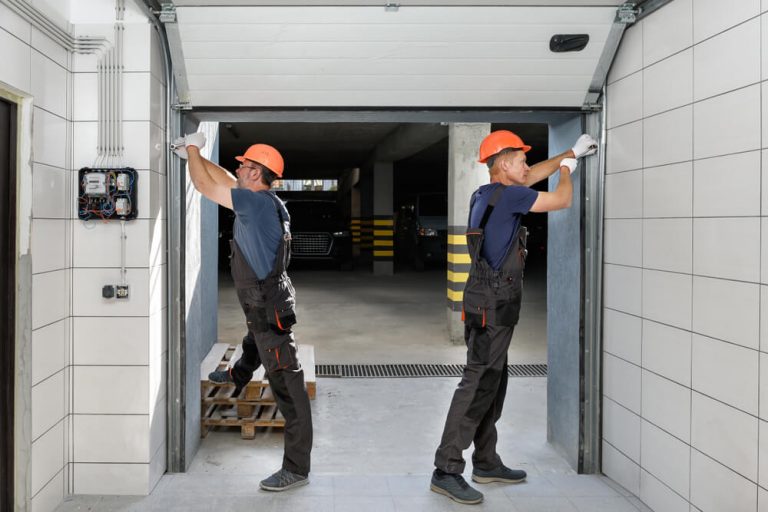 What You Should Know Before Choosing a New Garage Door