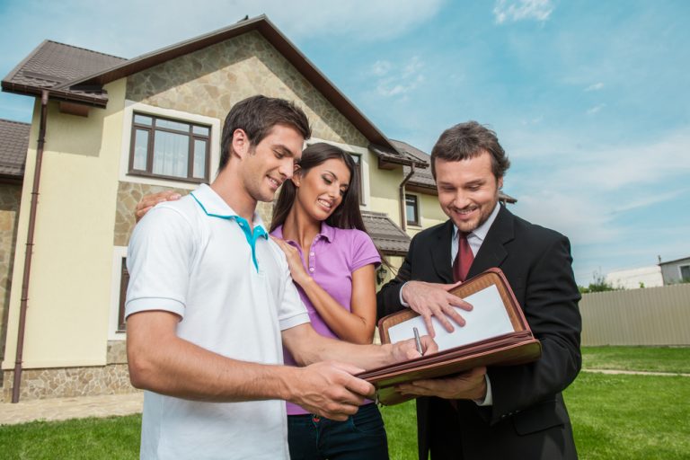 What is the Role of Flat Fee Realtor