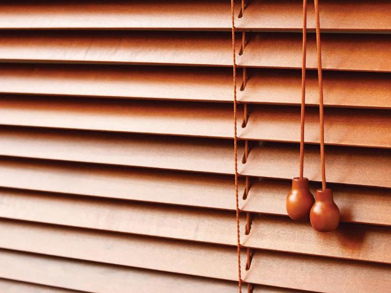 wooden roller blinds