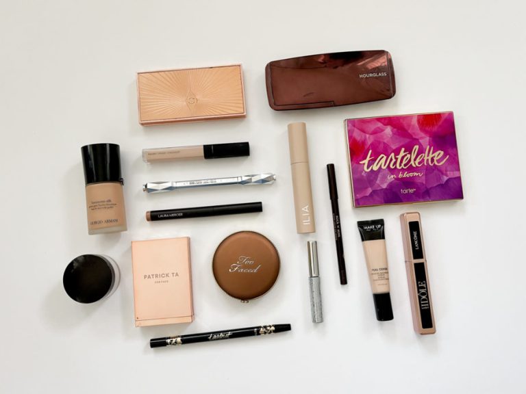 Makeup Kit Products