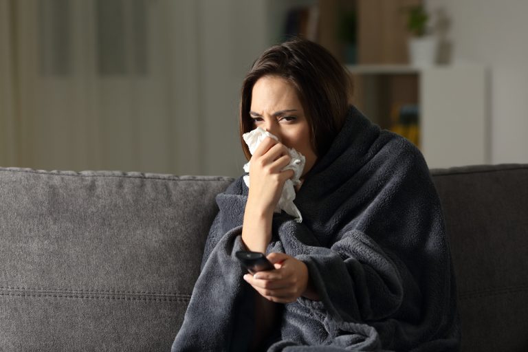 How To Drain a Stuffy Nose When You Have a Cold