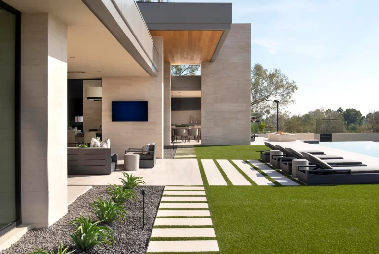 The Art of Creating Stunning Concrete Outdoor Spaces