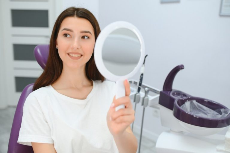 😁 Looking for a Trusted Winnipeg Dentist? Book Your Visit Today!