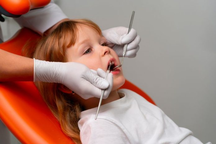 How to Prepare Your Child for Their First Dental Visit kids-dentistry