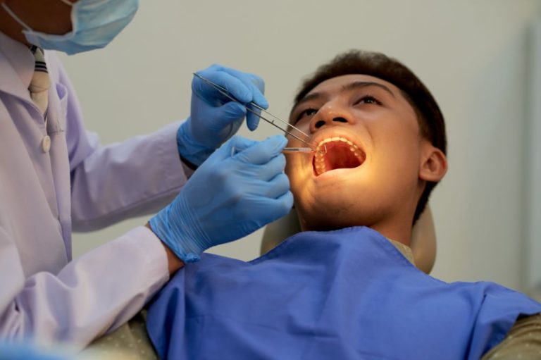 why day three hurts most after a tooth extraction